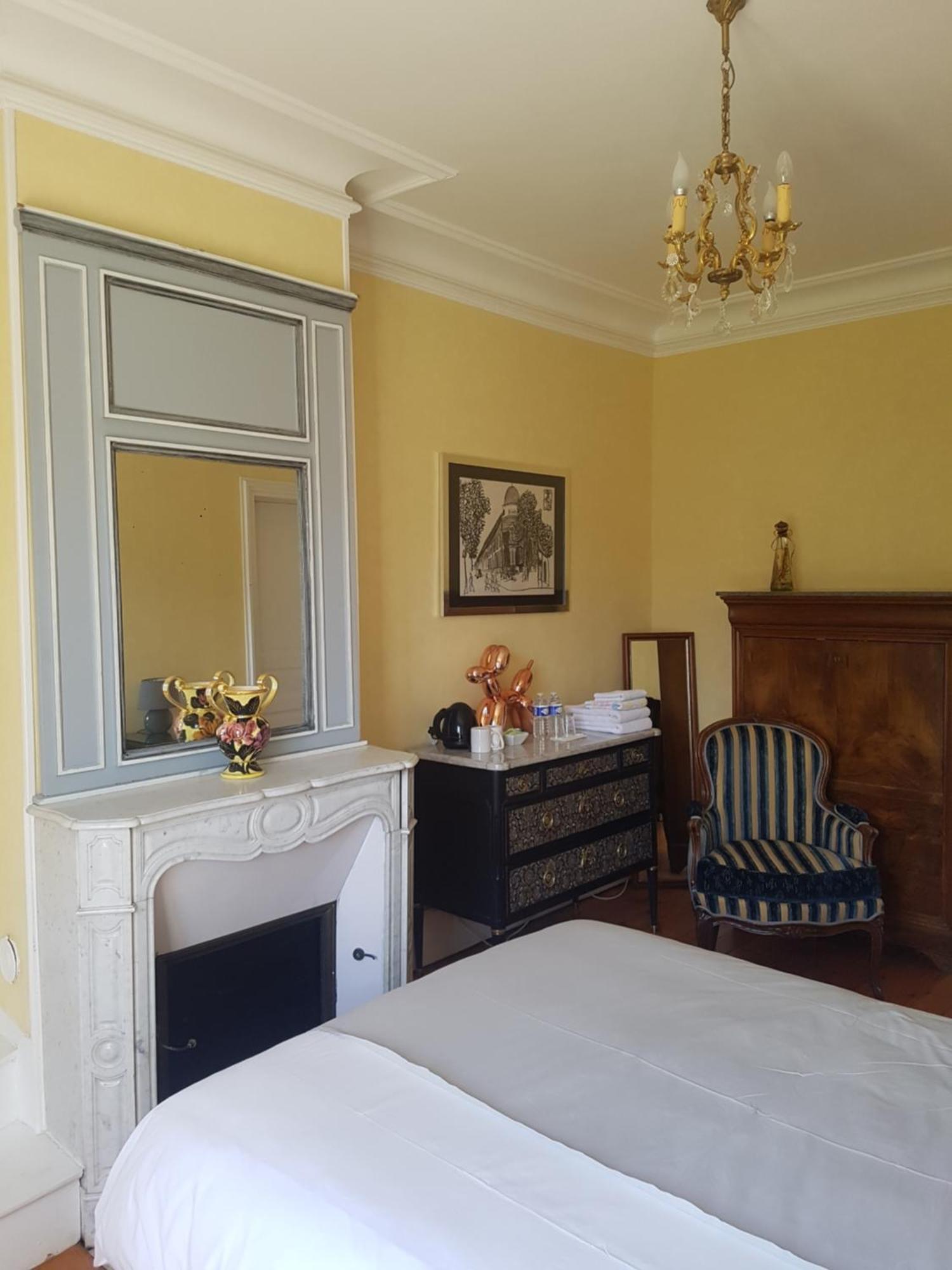 Le Clos Saint-Germain Rugles Экстерьер фото